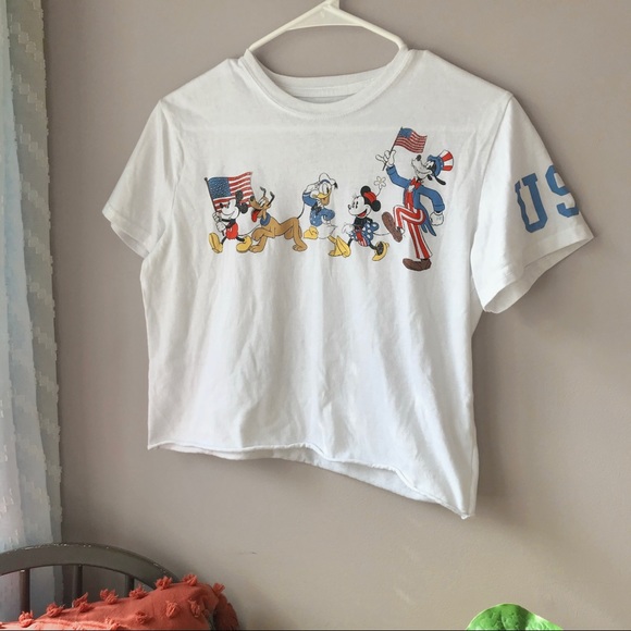 Disney Tops - Disney Fab Five USA Cropped Tee